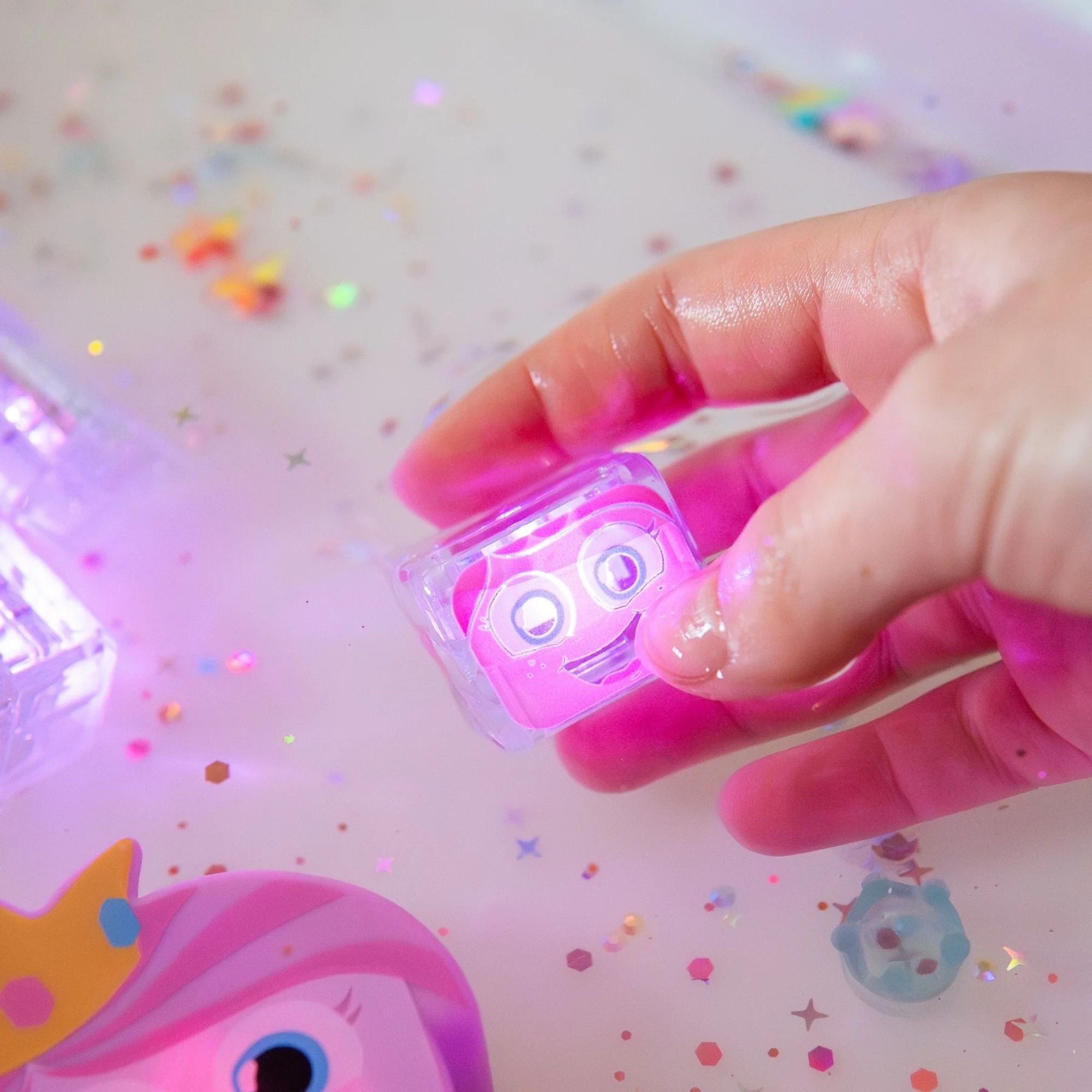 Light Up Cubes 4pk - Princess Ida - Pink