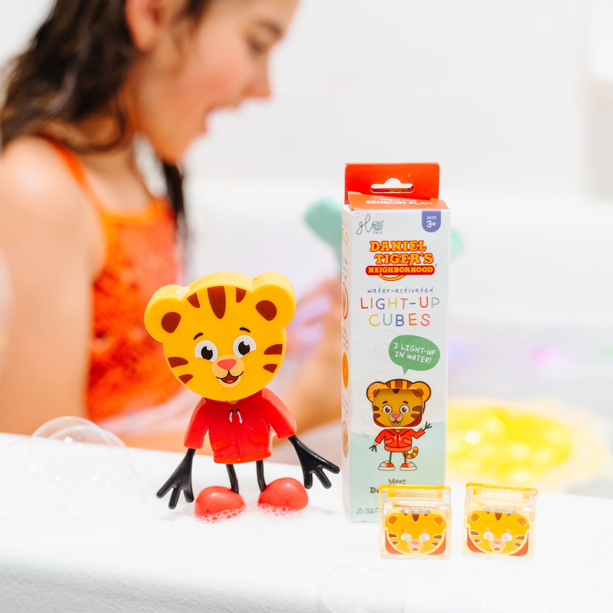Daniel Tiger - Light Up Cubes 4pk