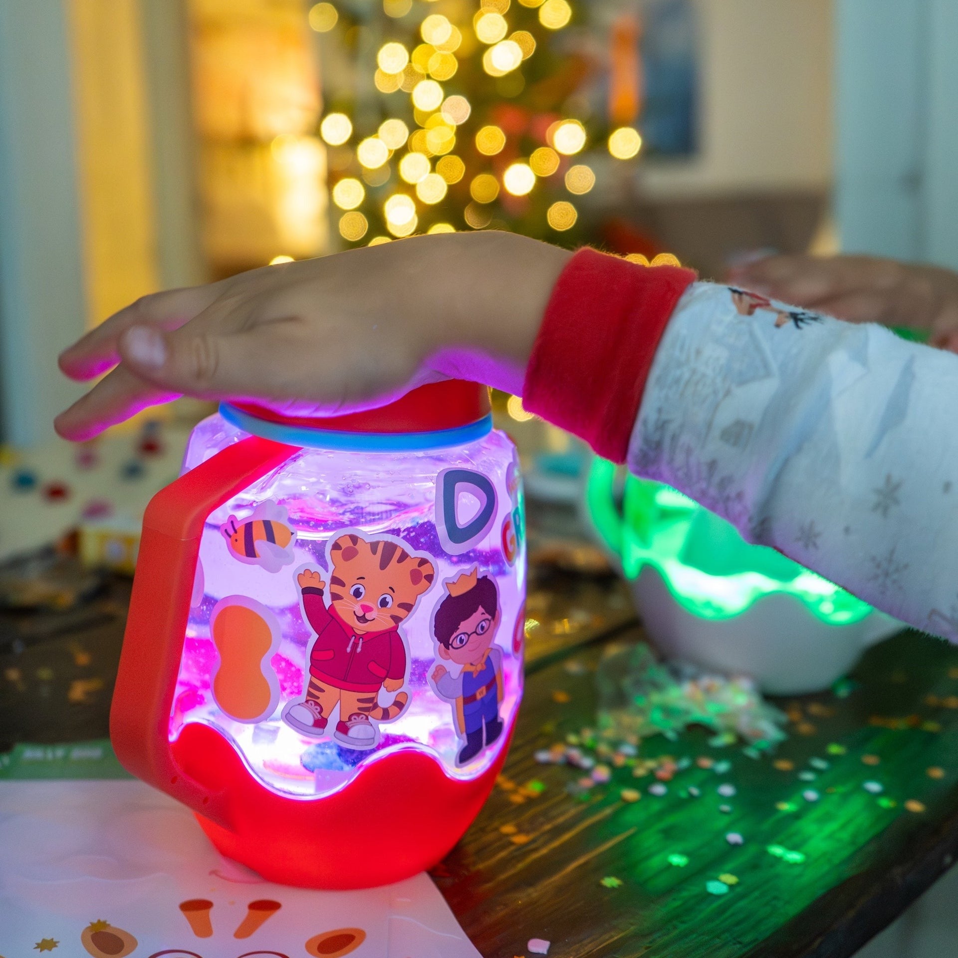 DIY Sensory Jar Gift Set - Daniel TIger