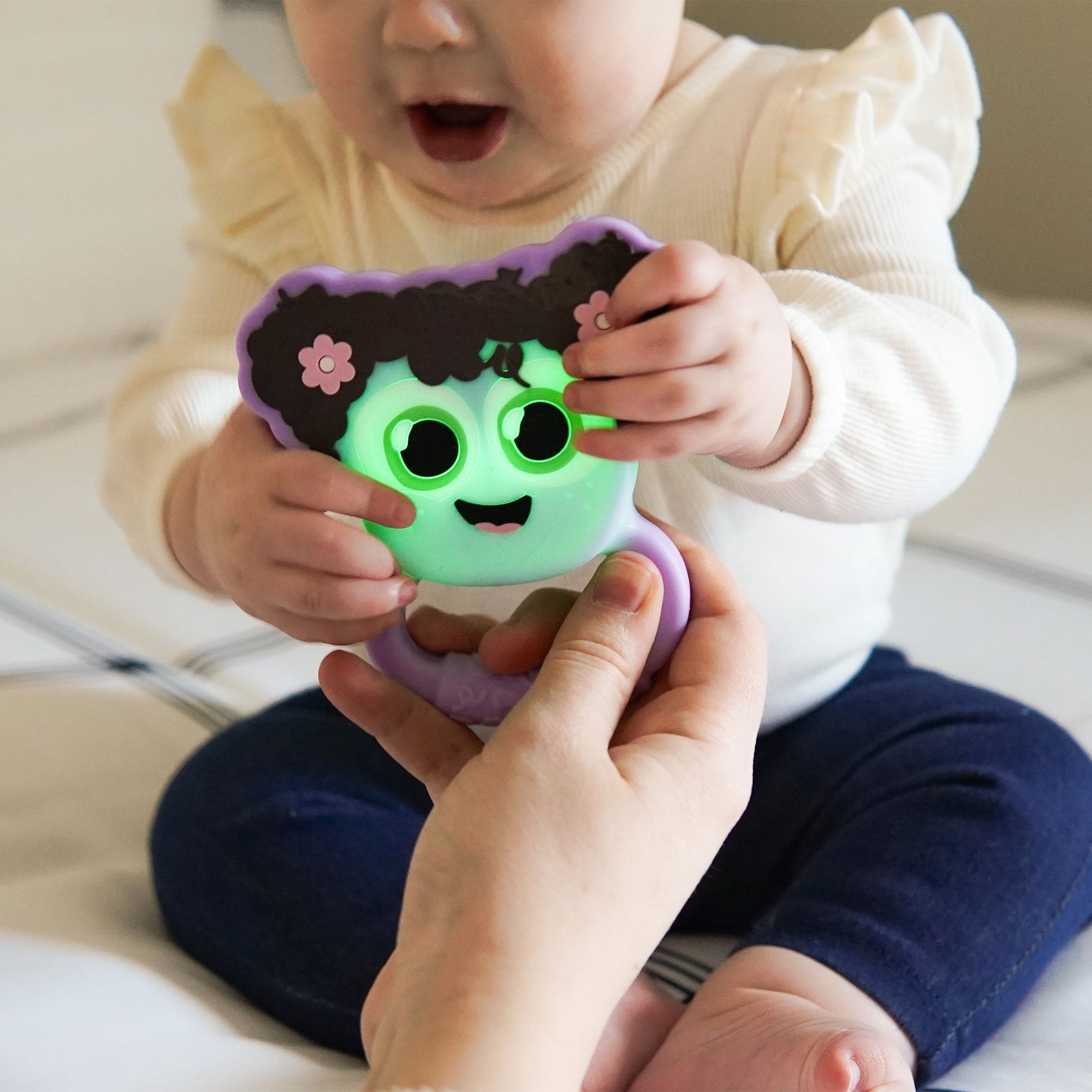 Light Up Rattle - Lumi