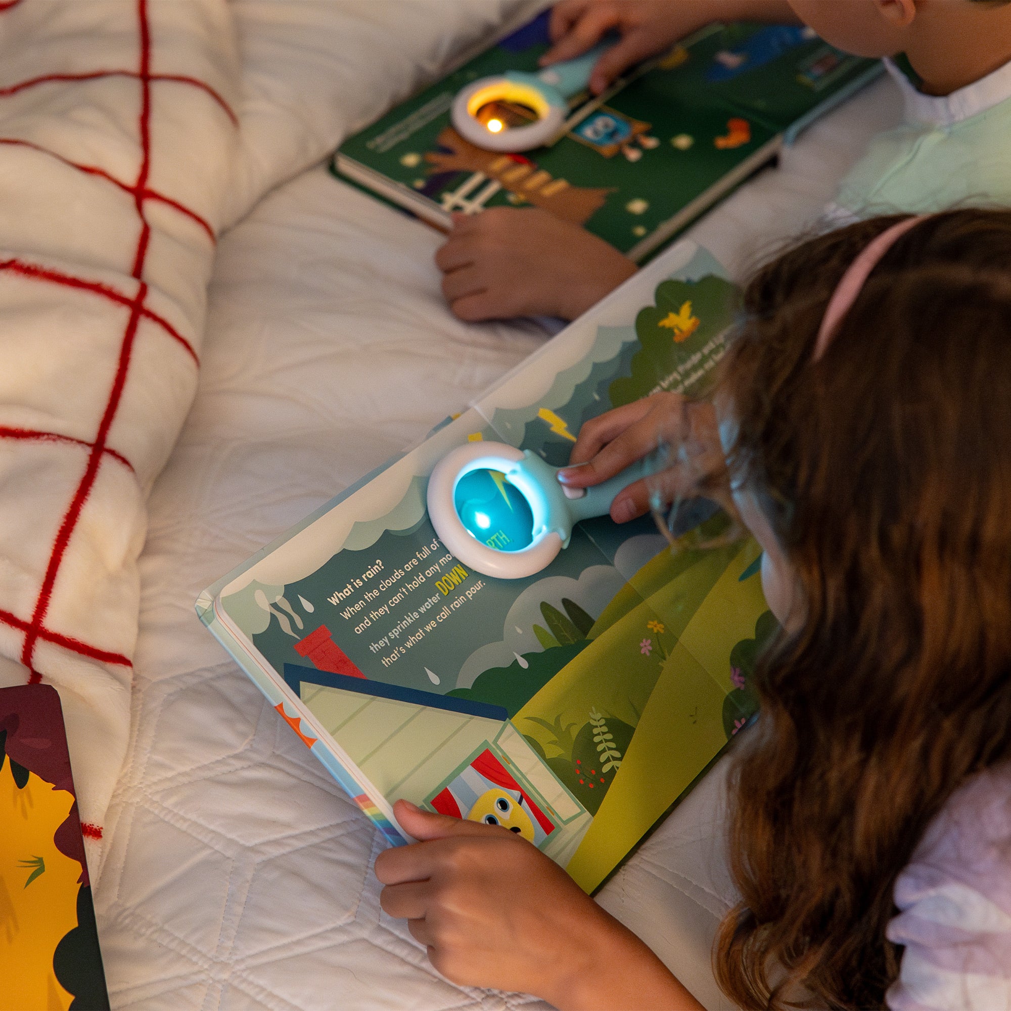 Light-Up Library™ - Alex Asks: What is the Weather?