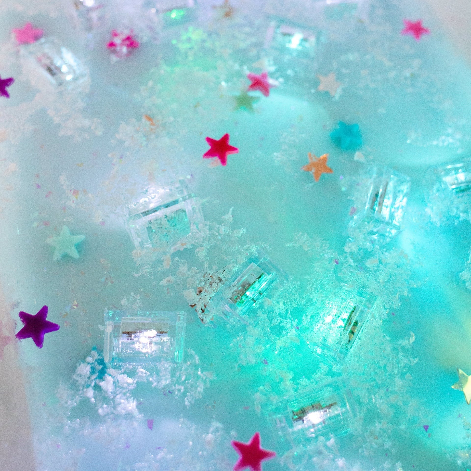 Light Up Cubes 6pk - Winter