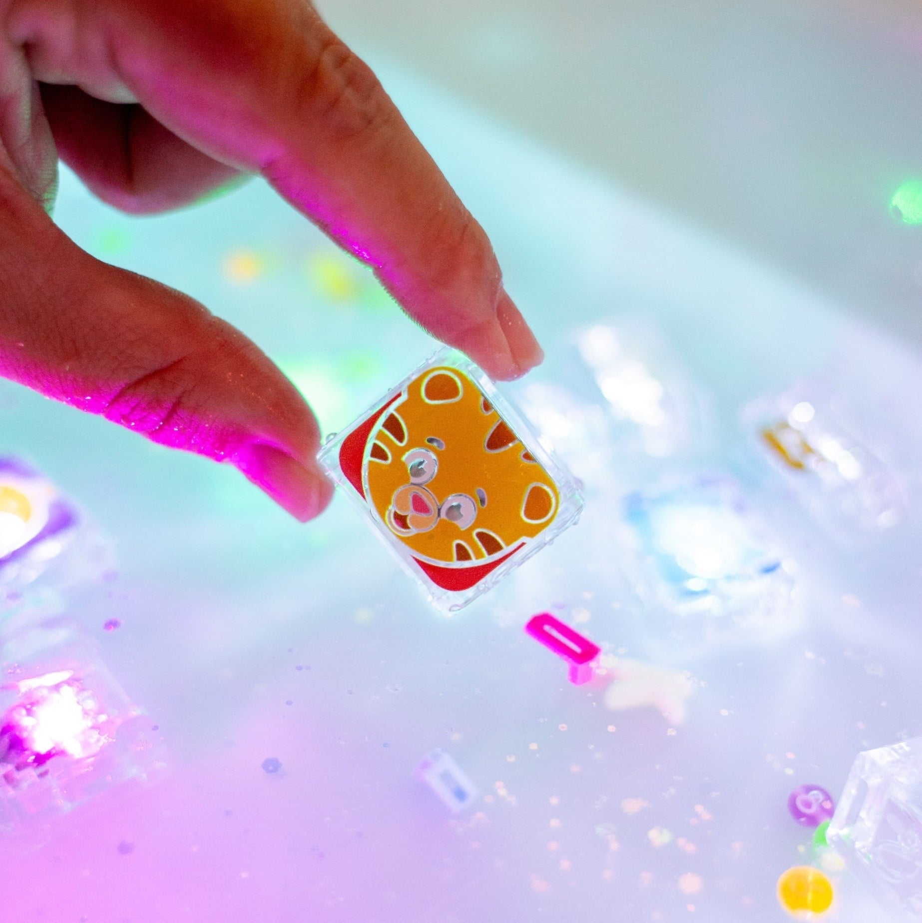 Light Up Cubes 6pk - Daniel Tiger
