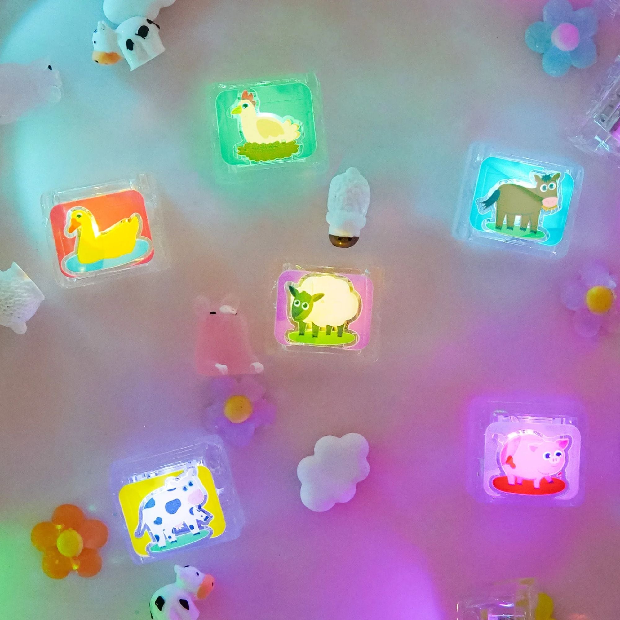 Light Up Cubes 6pk - Farm
