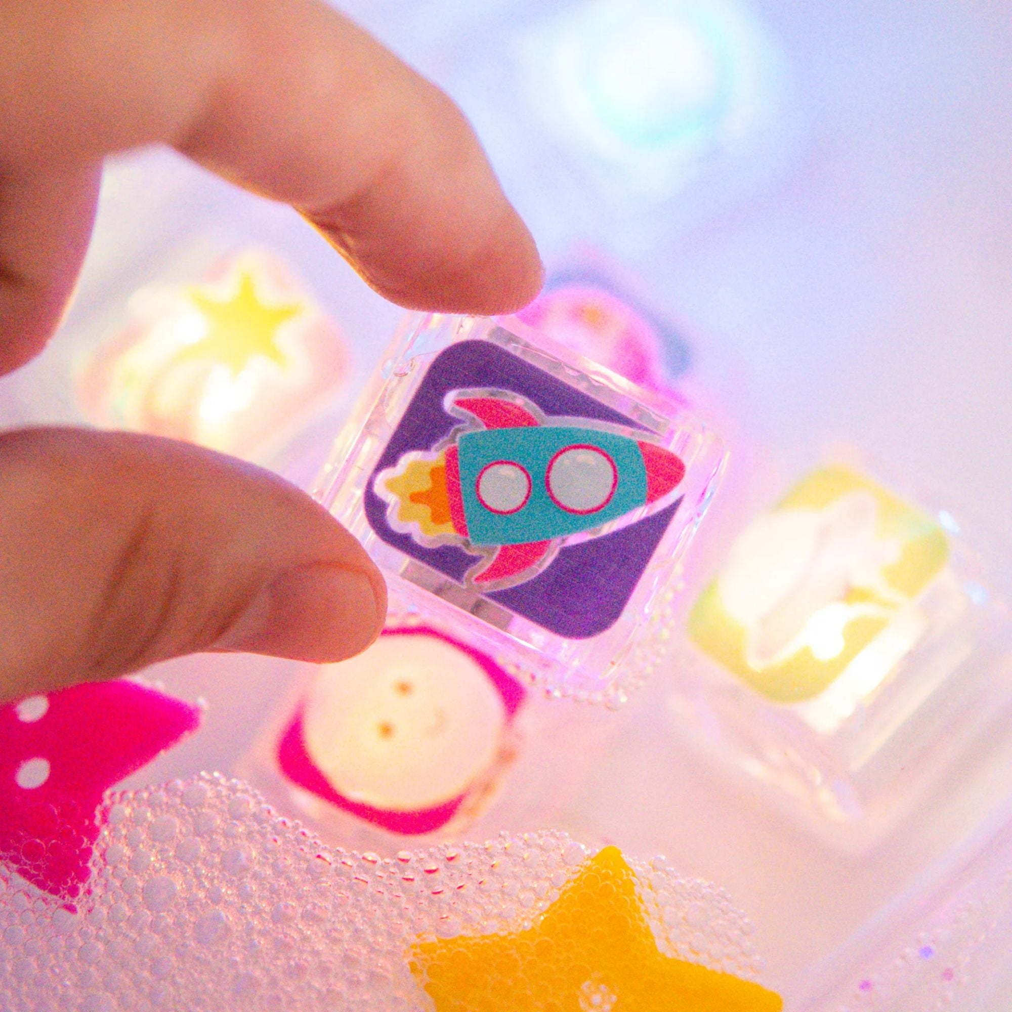Light Up Cubes 6pk - Space