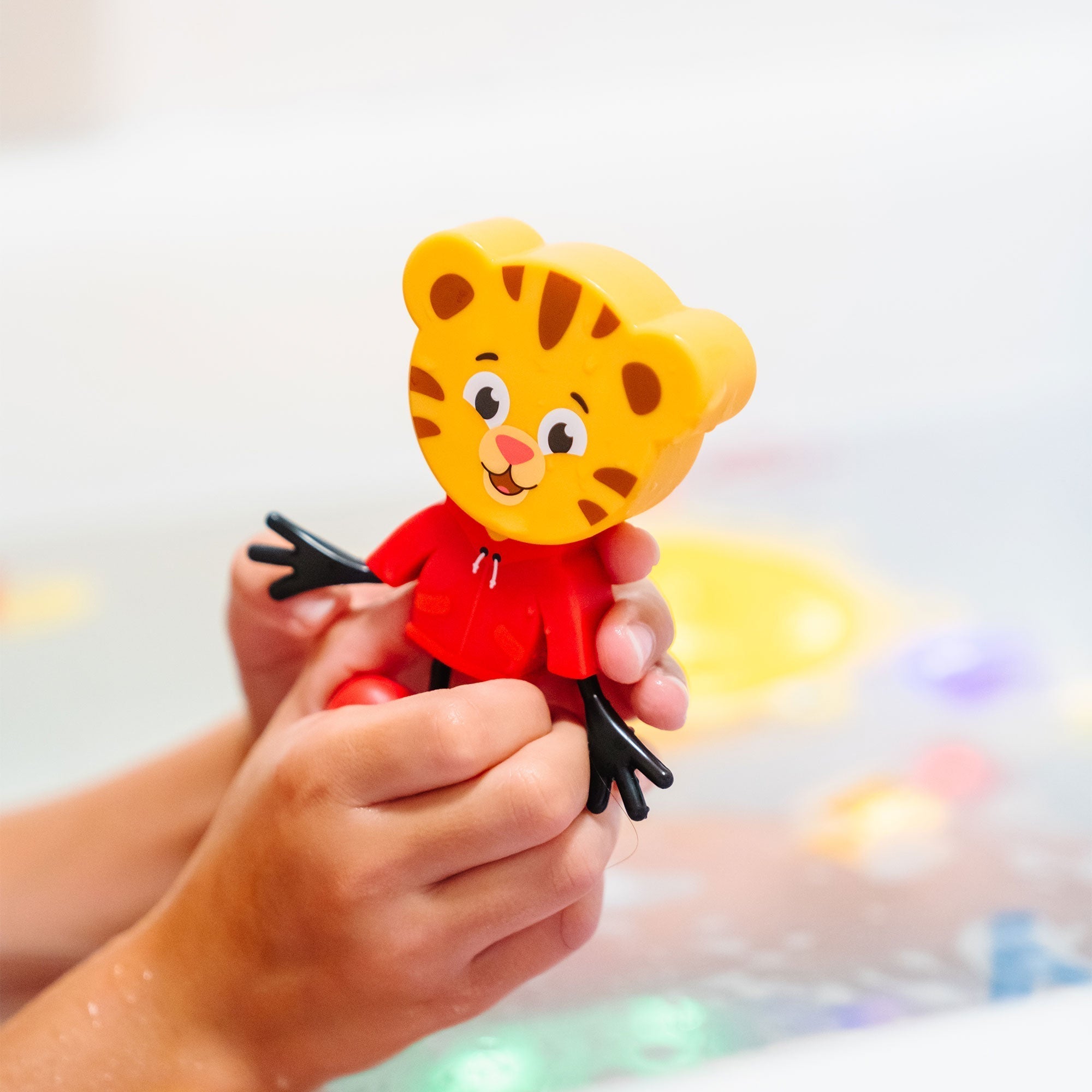 Water Activated Bath Toy - Daniel Tiger